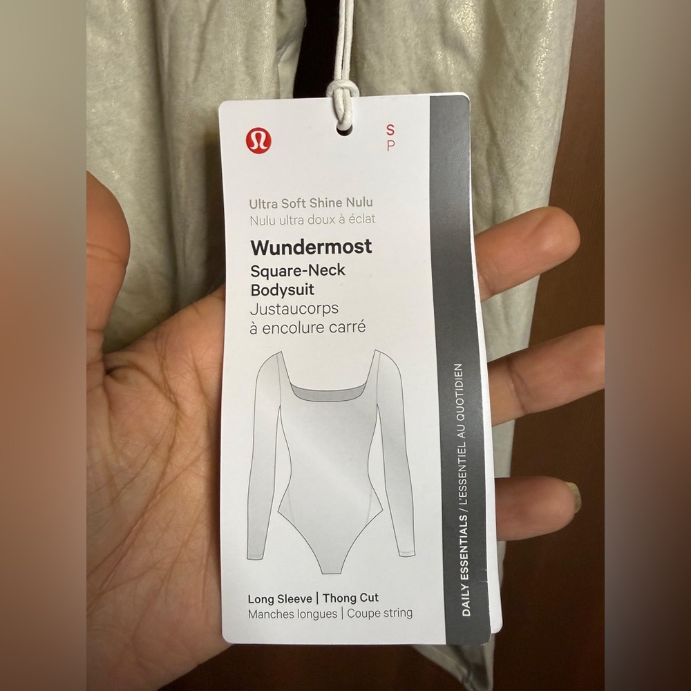 NWT- Lululemon Wundermost Ultra-Soft Nulu Square-Neck Long-Sleeve Bodysuit Shine - Picture 13 of 16